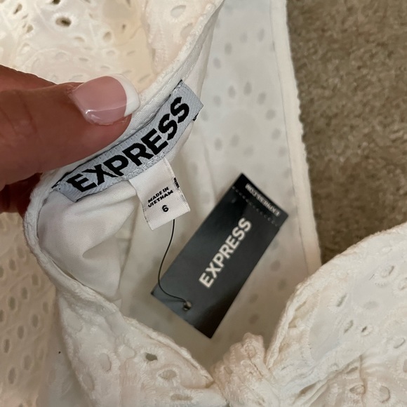 Express Romper - Picture 2 of 5